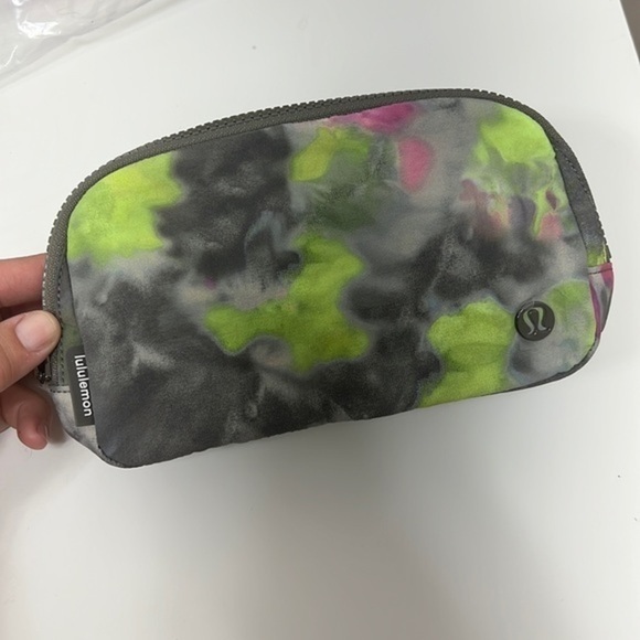 lululemon athletica Handbags - Lululemon everywhere, belt bag, new tie-dye